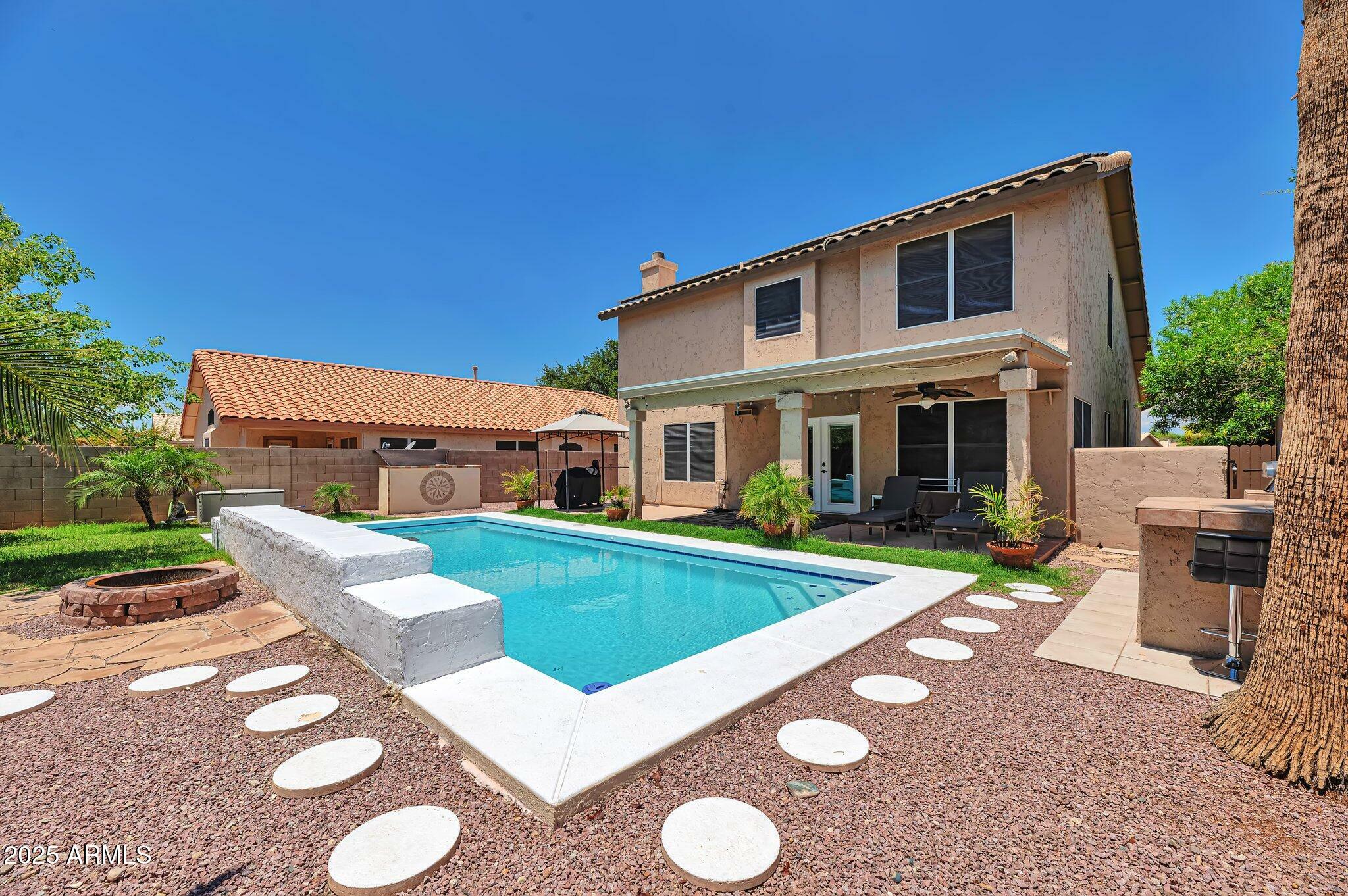 Property Photo: 9509 W Tonopah Drive AZ 85382