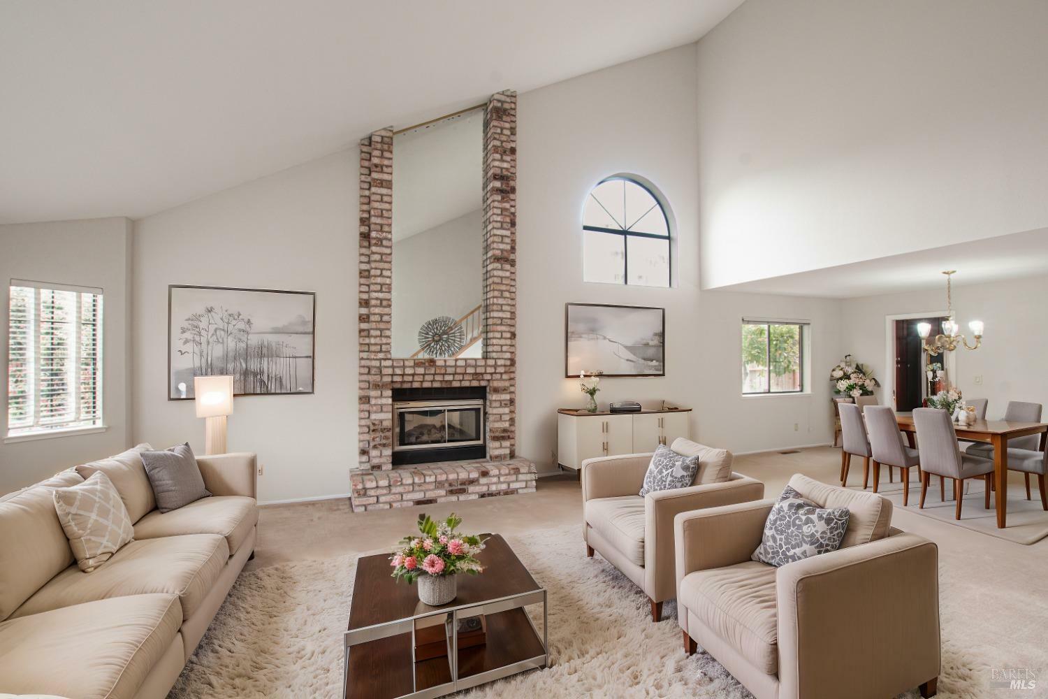 Property Photo: 487 Robles Way CA 94591