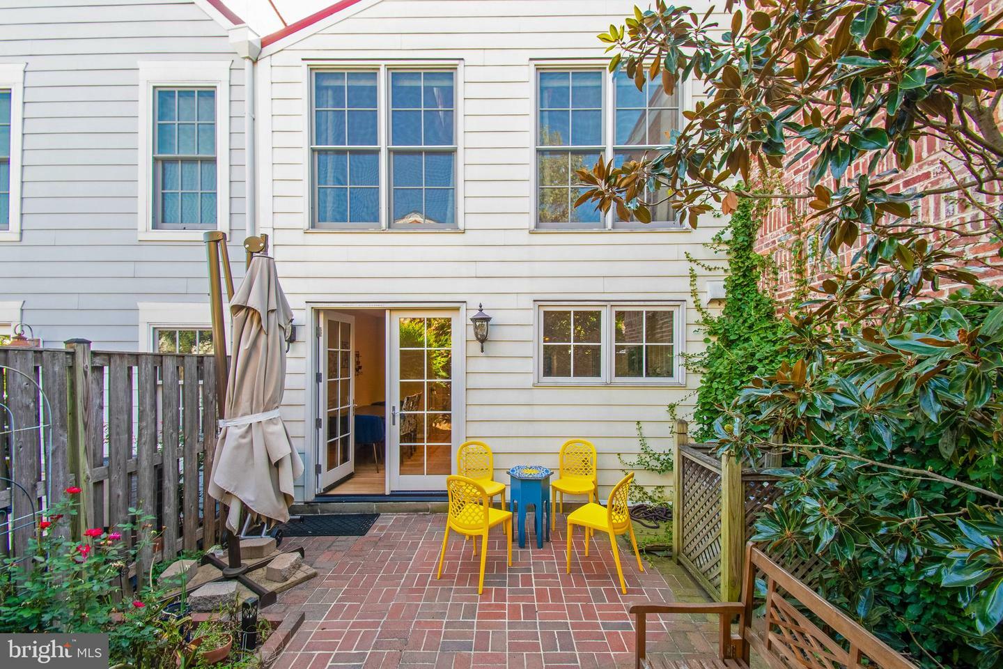 605 S Saint Asaph Street  Alexandria VA 22314 photo