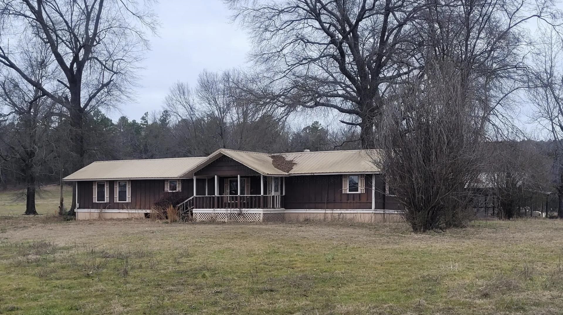 Property Photo: 10410 Melton Road AR 72828