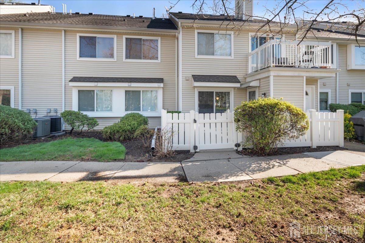 Property Photo: 13 Wynwood Drive NJ 08852