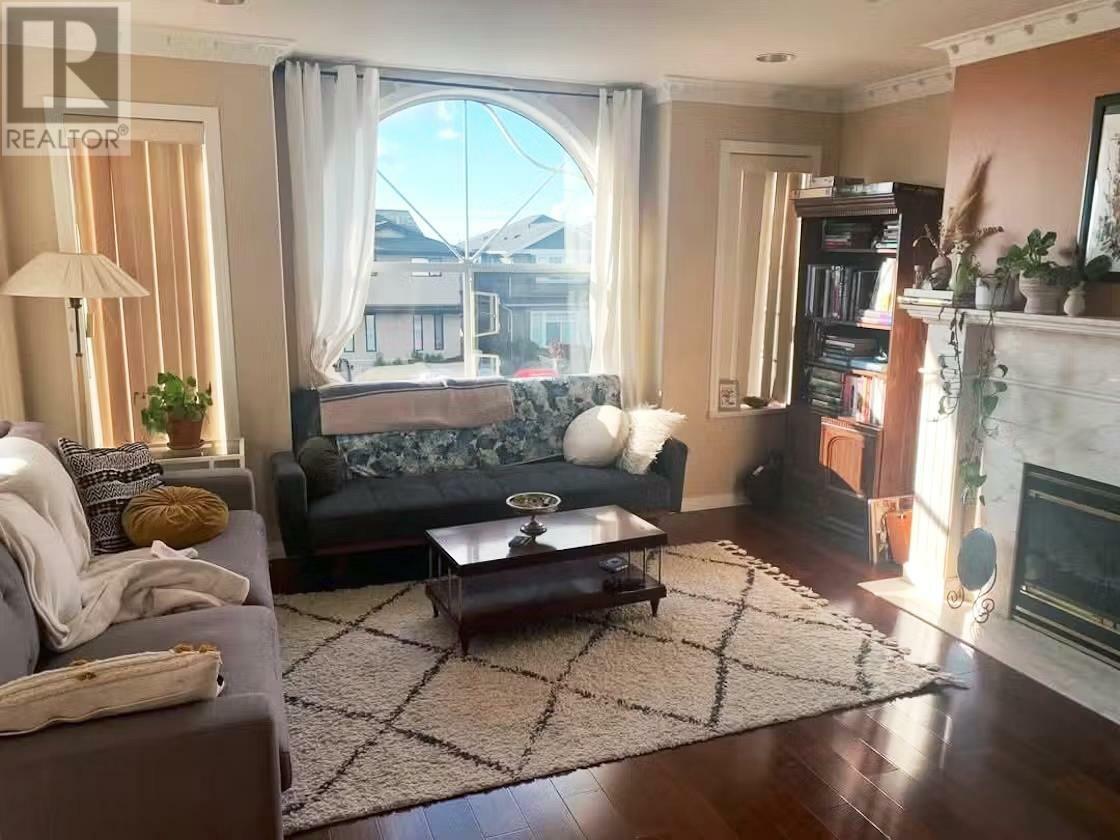 Property Photo: 108 North Ranelagh Avenue BC V5B 1H6