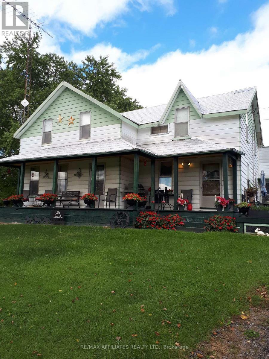 Property Photo: 3402 Dukelow Road ON K0E 1X0