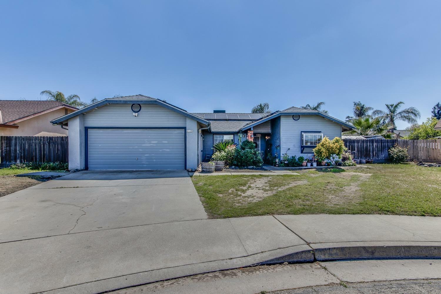 2129 Magnolia Avenue  Sanger CA 93657 photo