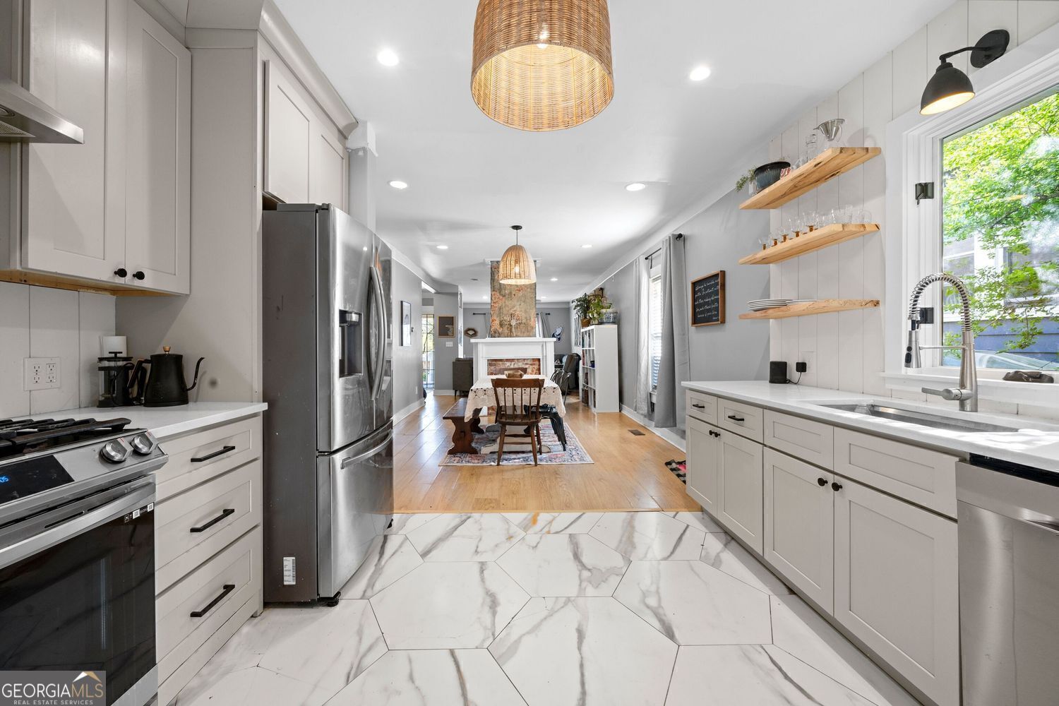 Property Photo: 1015 Michigan Avenue NW GA 30314