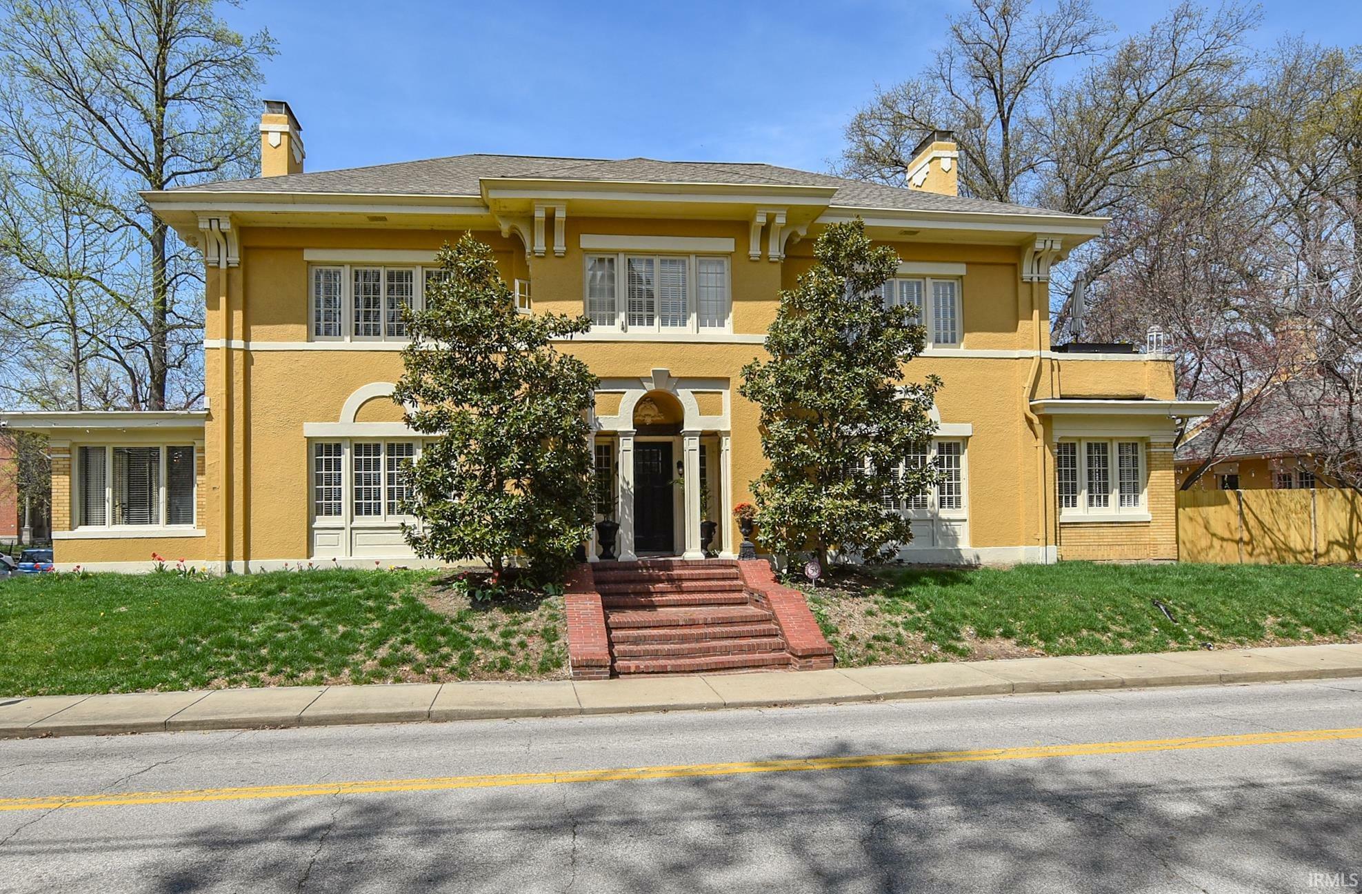 Property Photo: 100 Mulberry Street IN 47713