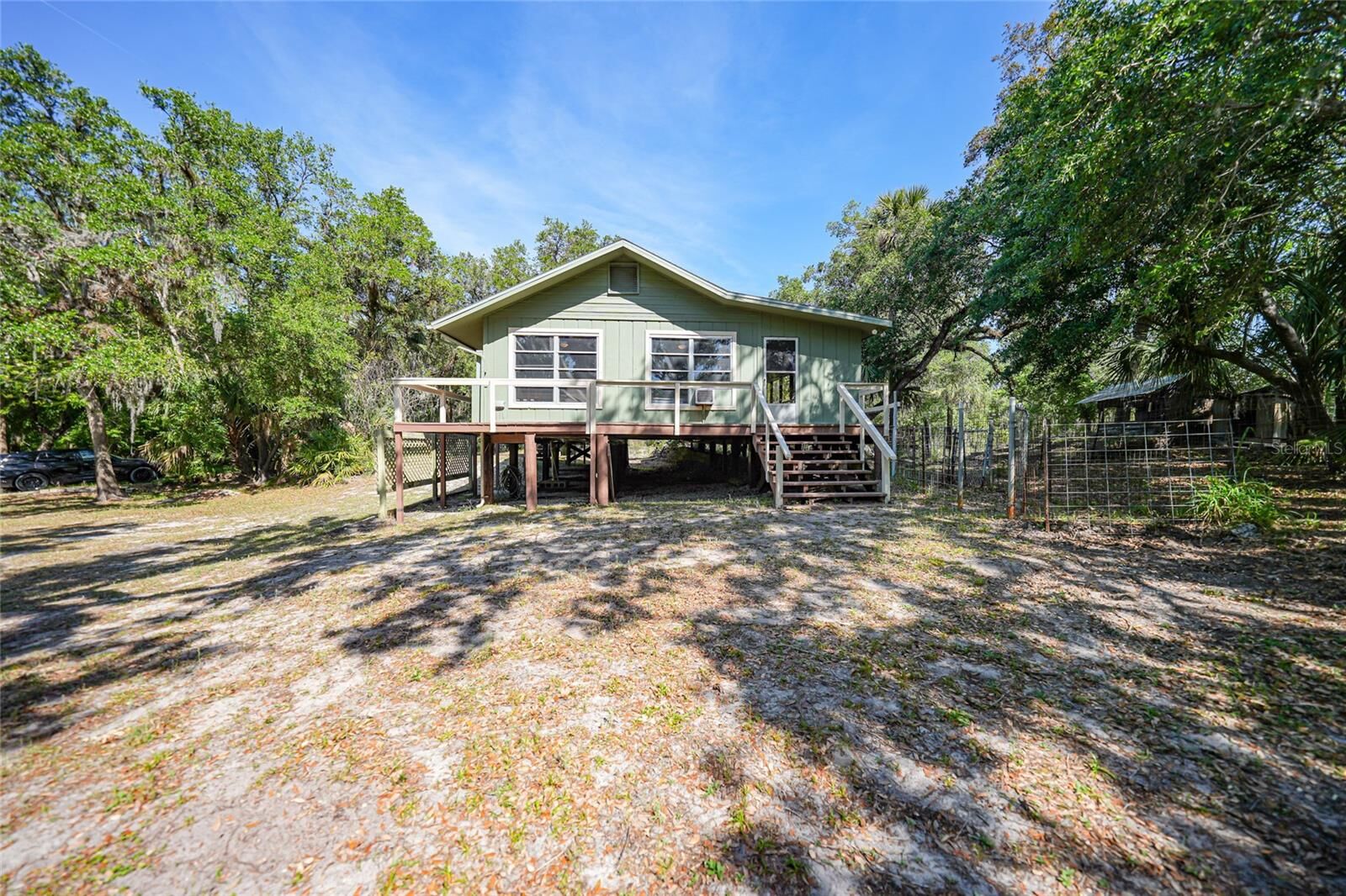 Property Photo:  1144 NW Hodent Road  FL 34266