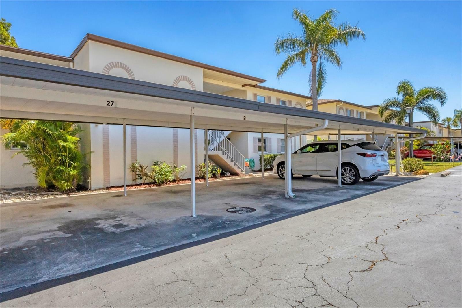 Property Photo: 2839 Swifton Drive 28 FL 34231