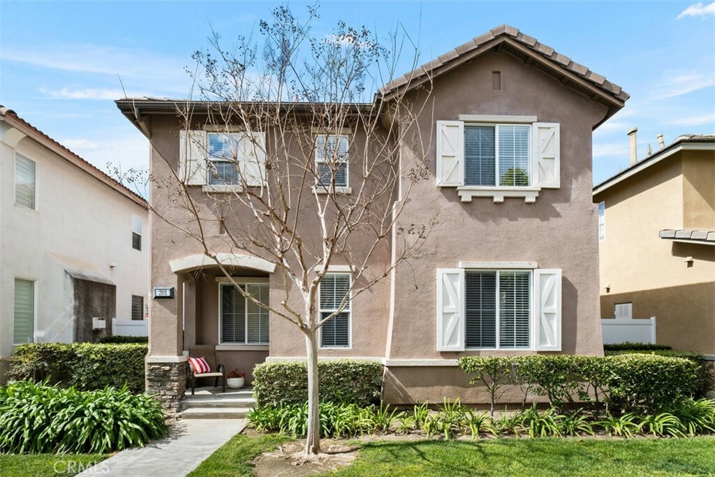 Property Photo: 201 Kensington 26 CA 92606