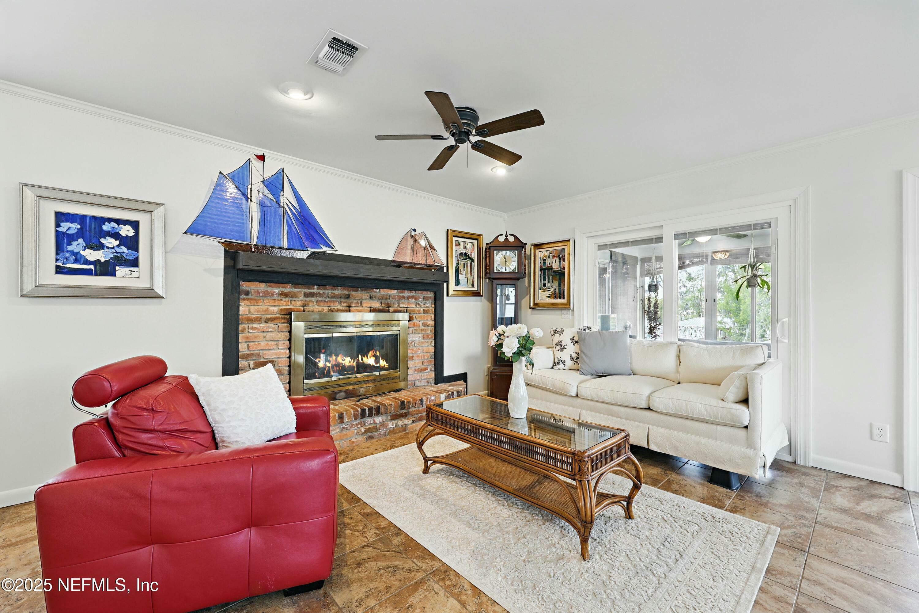Property Photo: 245 Cokesbury Court FL 32043