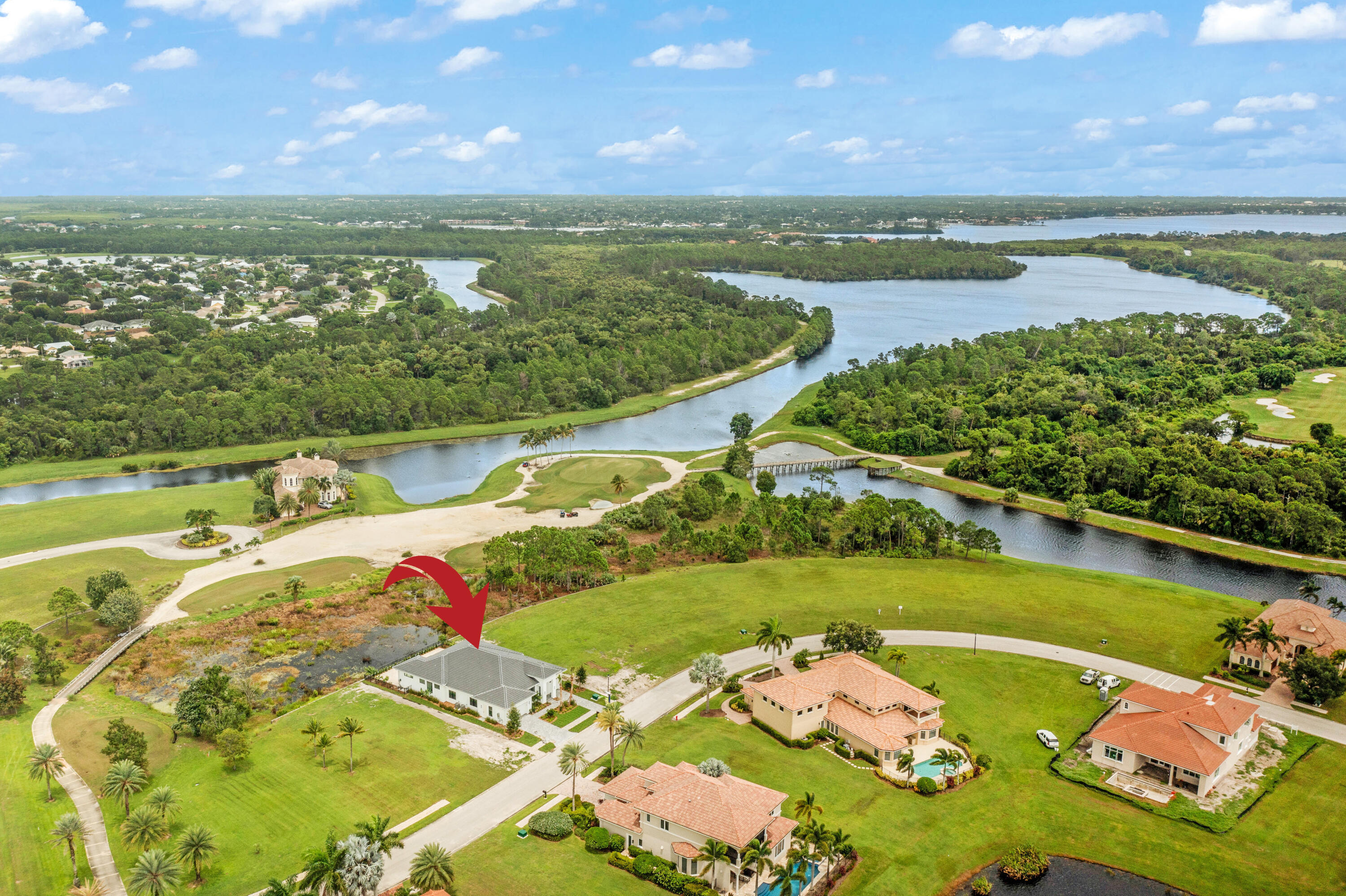 Property Photo: 170 SE Rio Angelica FL 34984