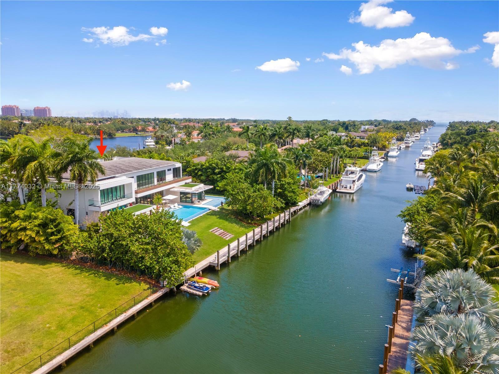 Property Photo: 540 Leucadendra Dr FL 33156