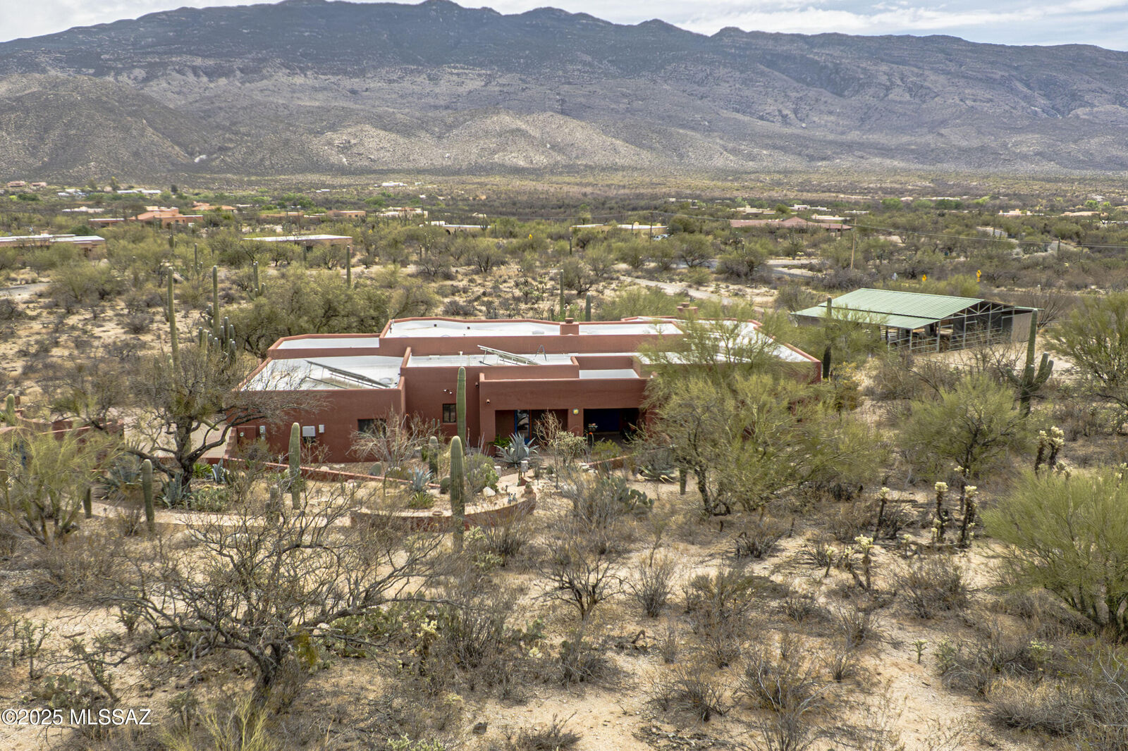 Property Photo: 2315 N Avenida Sorgo AZ 85749