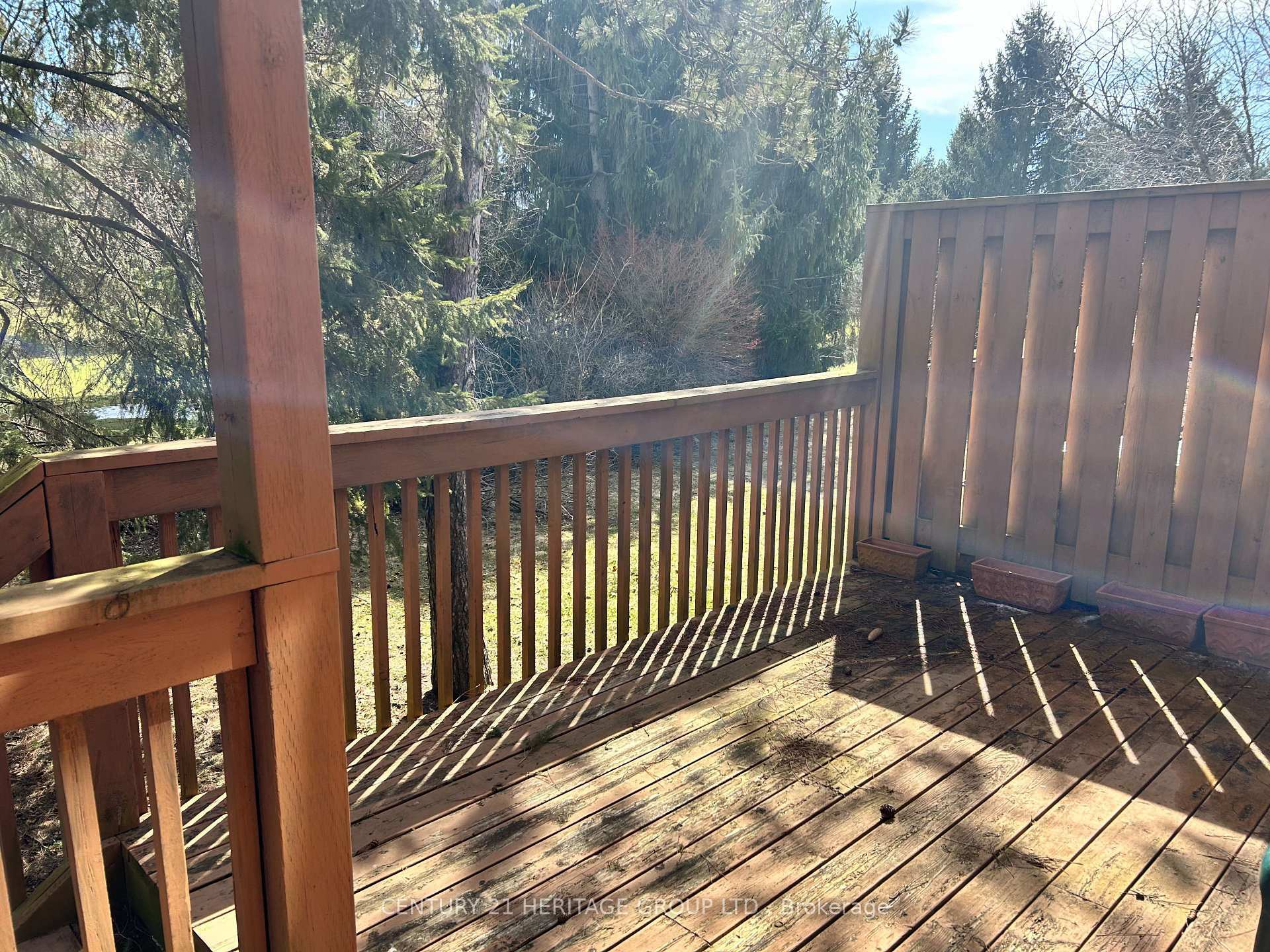 Property Photo: 192 Green Briar Road ON L9R 0L3
