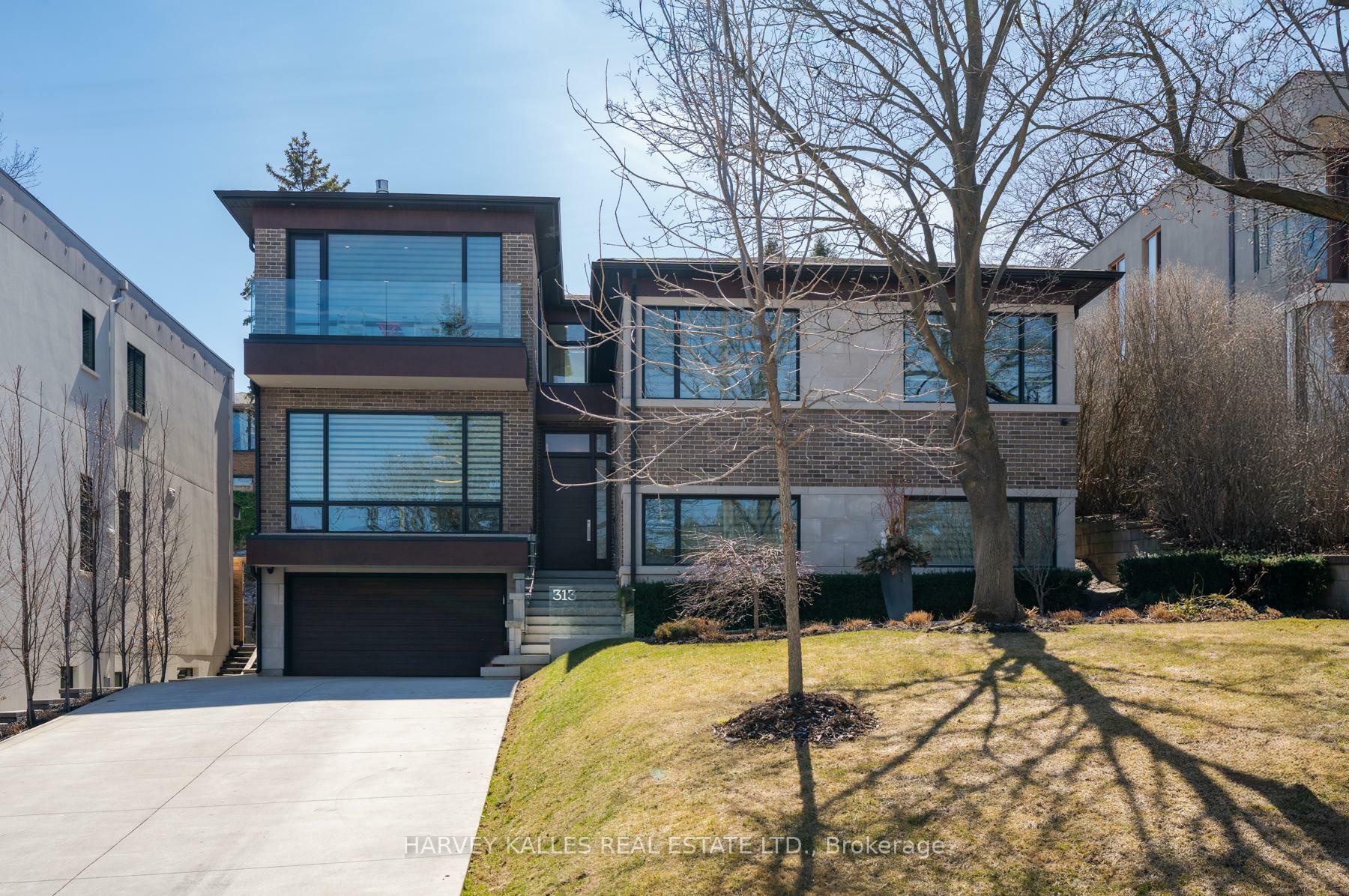 313 Hillhurst Boulevard  Toronto ON M6B 1M9 photo