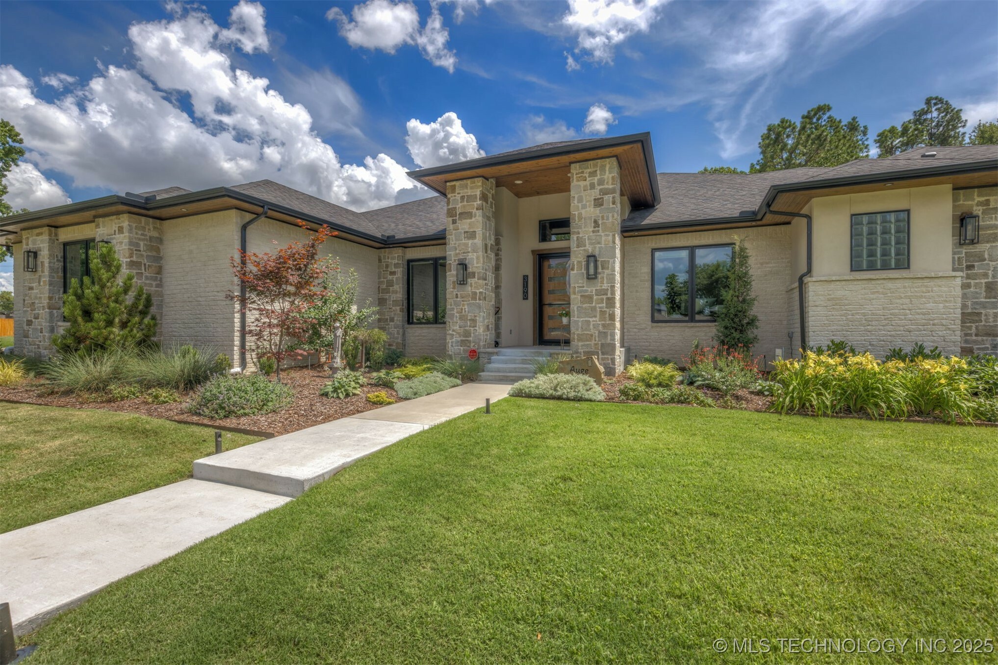 3190 E 33rd Street  Tulsa OK 74105 photo