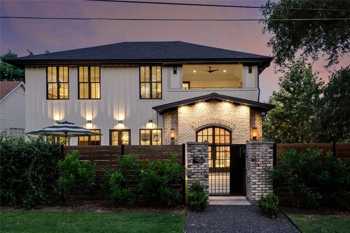 Property Photo:  901 Wayside Drive A  TX 78703 