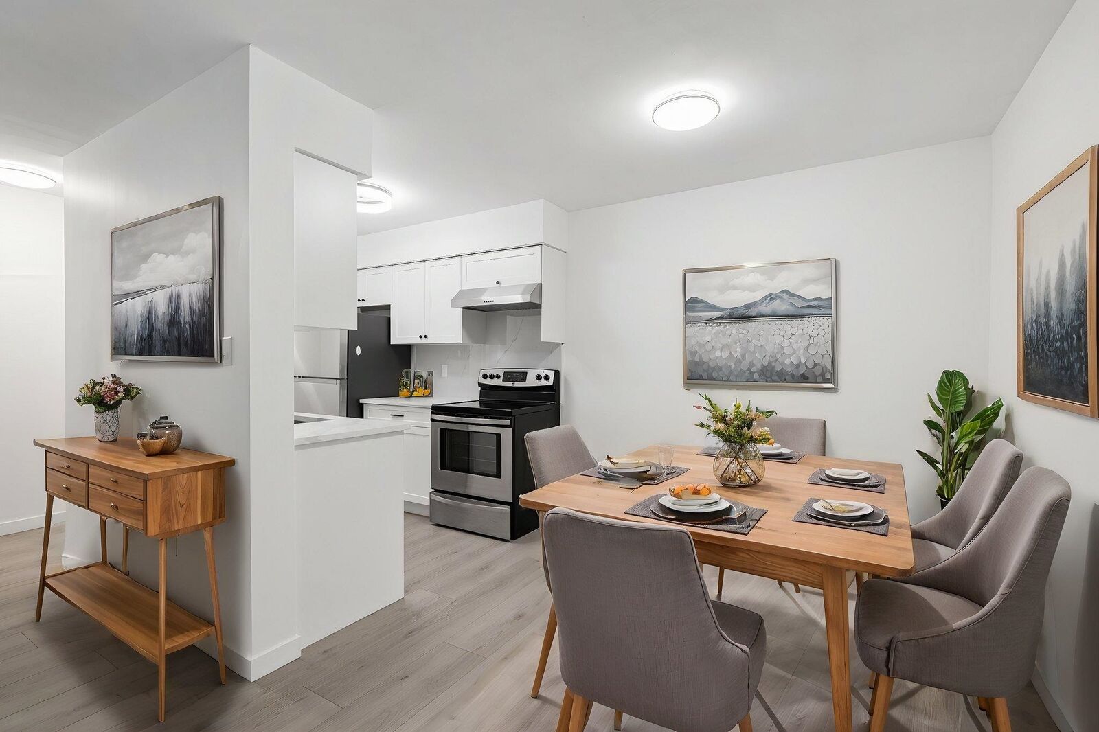 Property Photo:  9857 Manchester Drive 402  BC V3N 4P5 