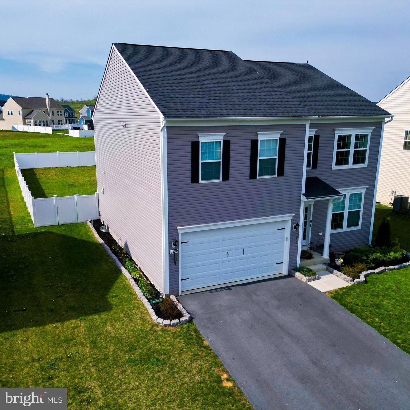 Property Photo:  189 Voltaire St  WV 25420 