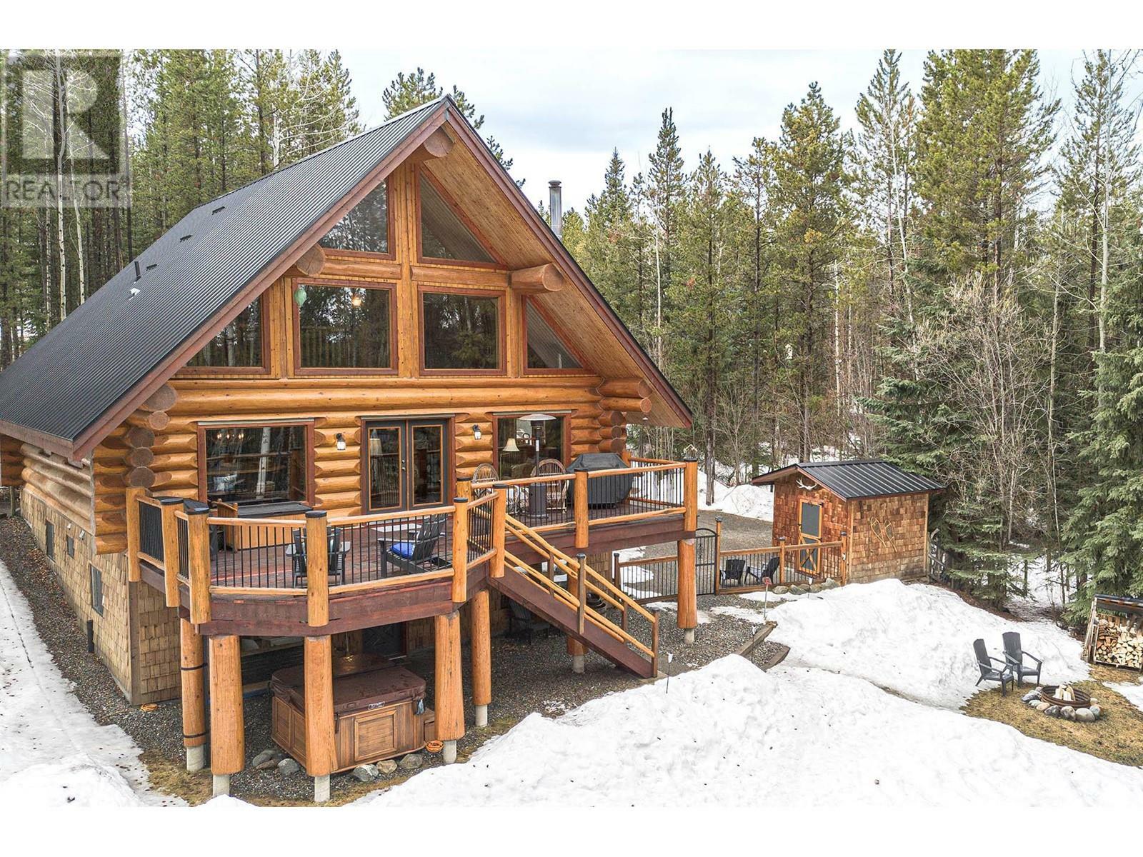 Property Photo:  3729 Ridgemont Drive  BC V1S 1Y8 