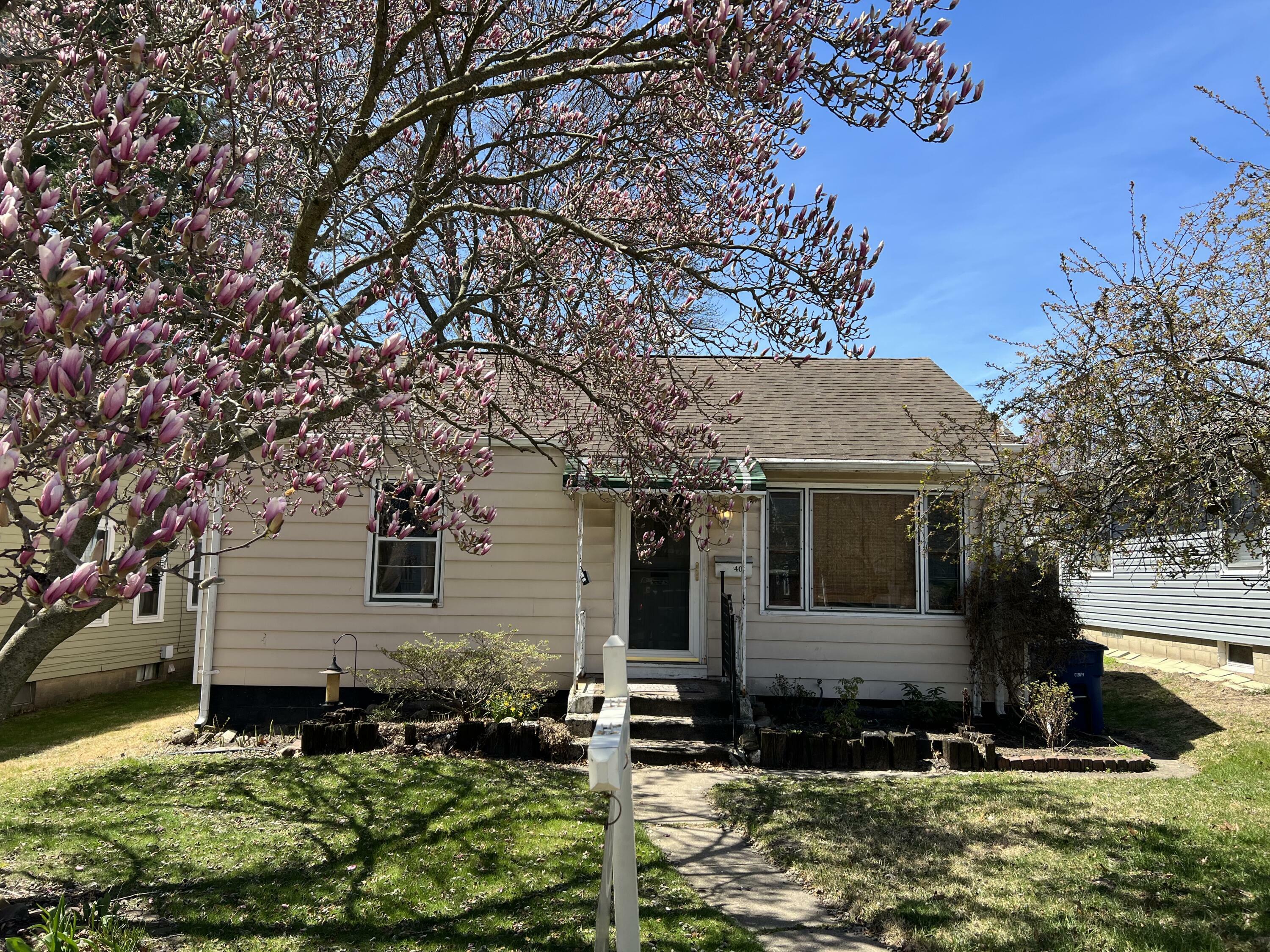 Property Photo: 409 Dewey Street IN 46360