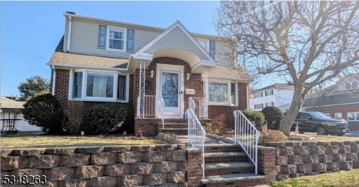 Property Photo:  31 Wadsworth St  NJ 07057 