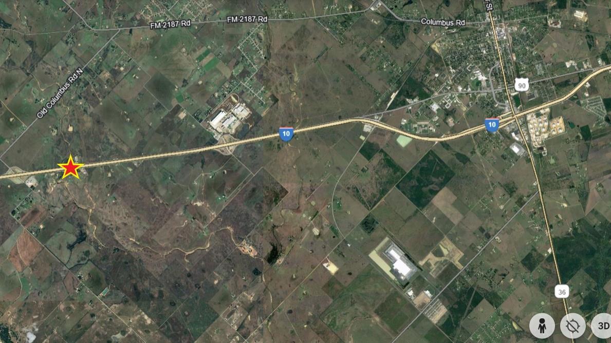 Property Photo: 7489 SW Interstate 10 Frontage Road TX 77474
