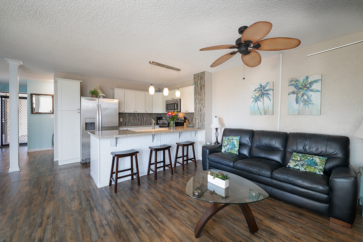 Property Photo: 75-6016 Alii Dr 303 HI 96740