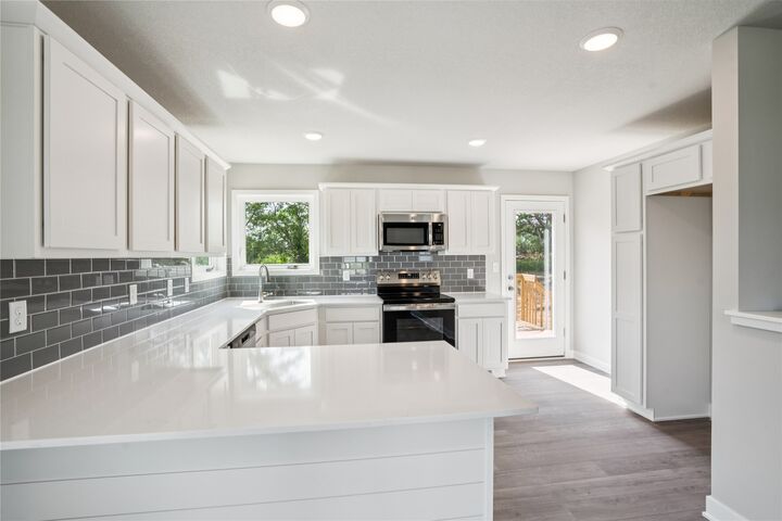 Property Photo: 201 S Walnut Drive IA 50211