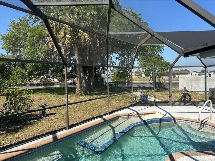 Property Photo:  108 Martin Drive NE  FL 33952 