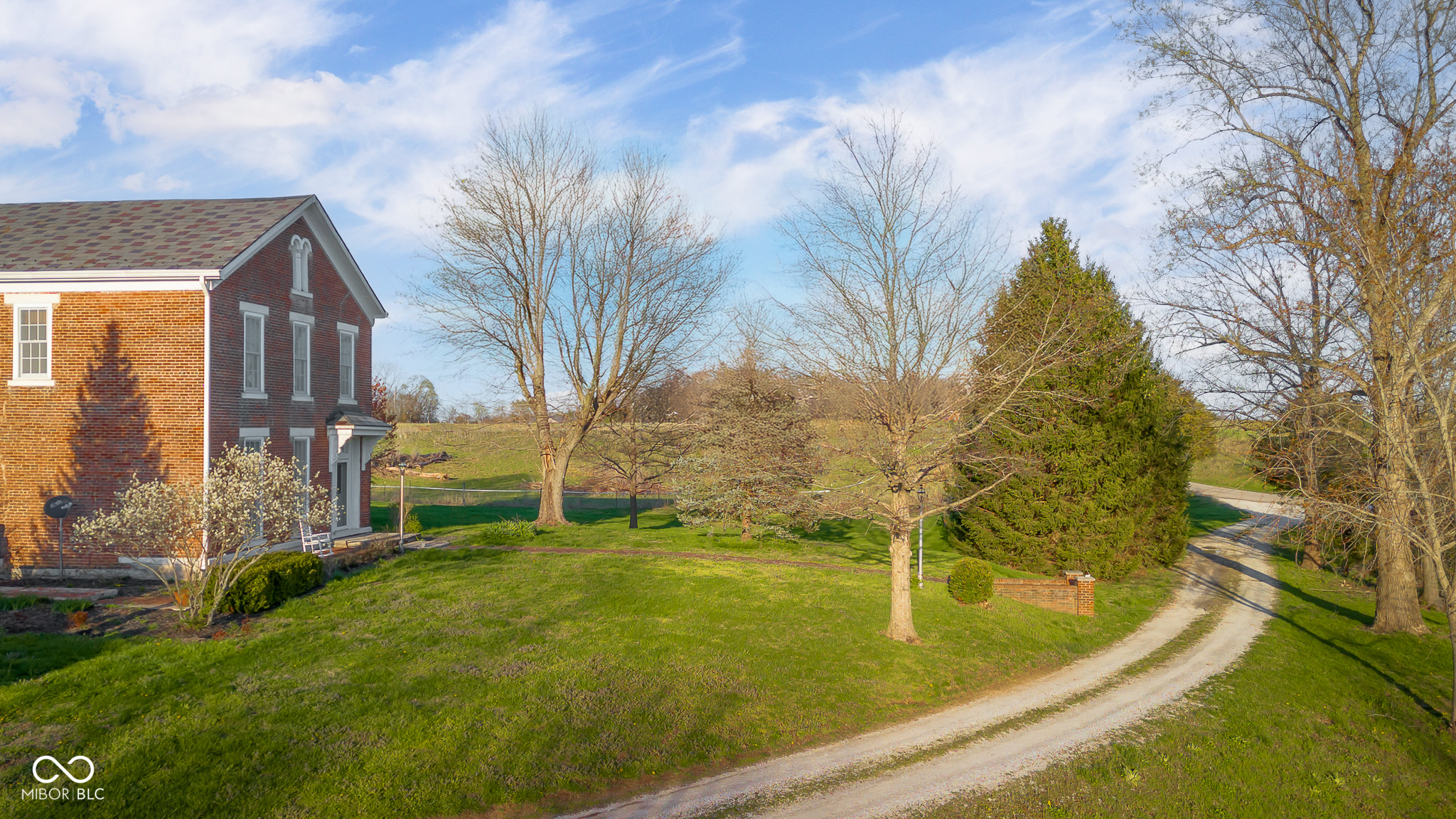 Property Photo: 5752 River Road IN 46182