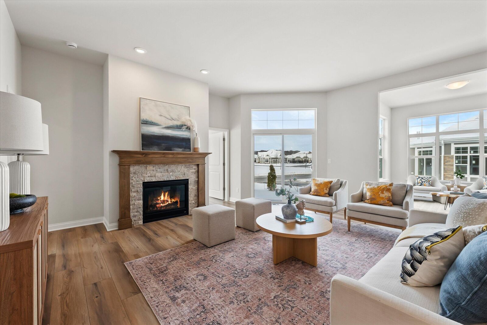 Property Photo:  880 S Verona Cir 27  WI 53024 