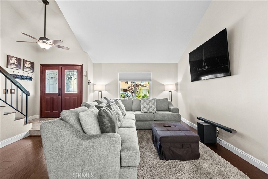 Property Photo: 27639 Open Crest Drive CA 91350