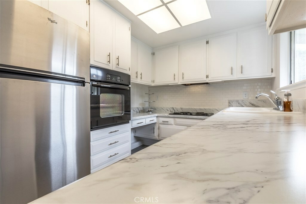 Property Photo: 735 Avenida Majorca CA 92637