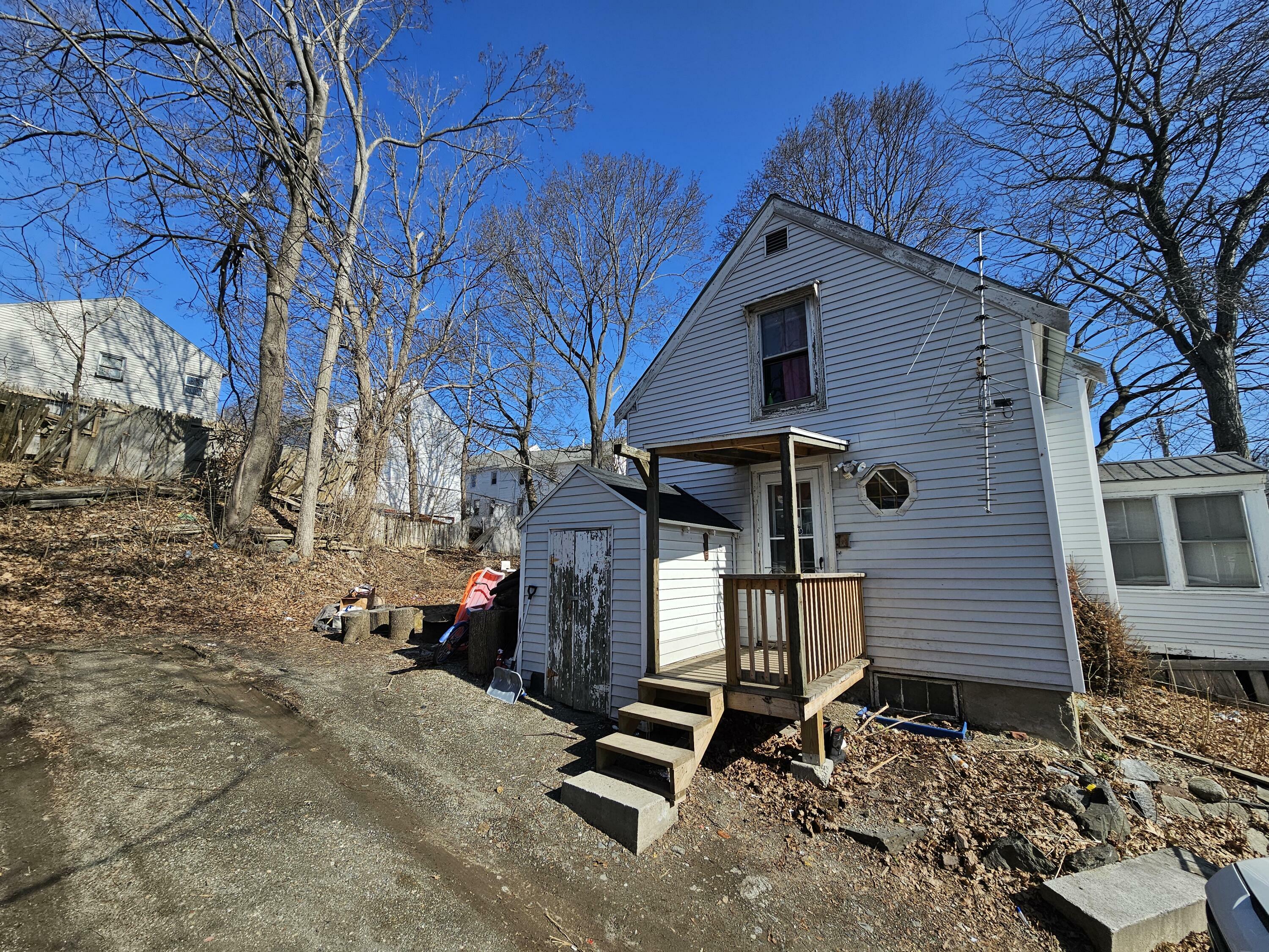 Property Photo:  31 Highland Lane  ME 04401 