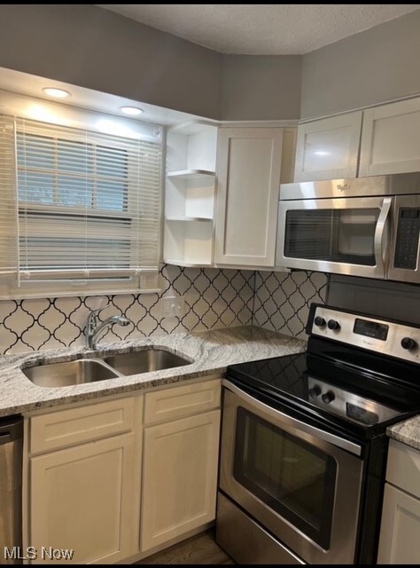 Property Photo: 1648 Maple Road OH 44121