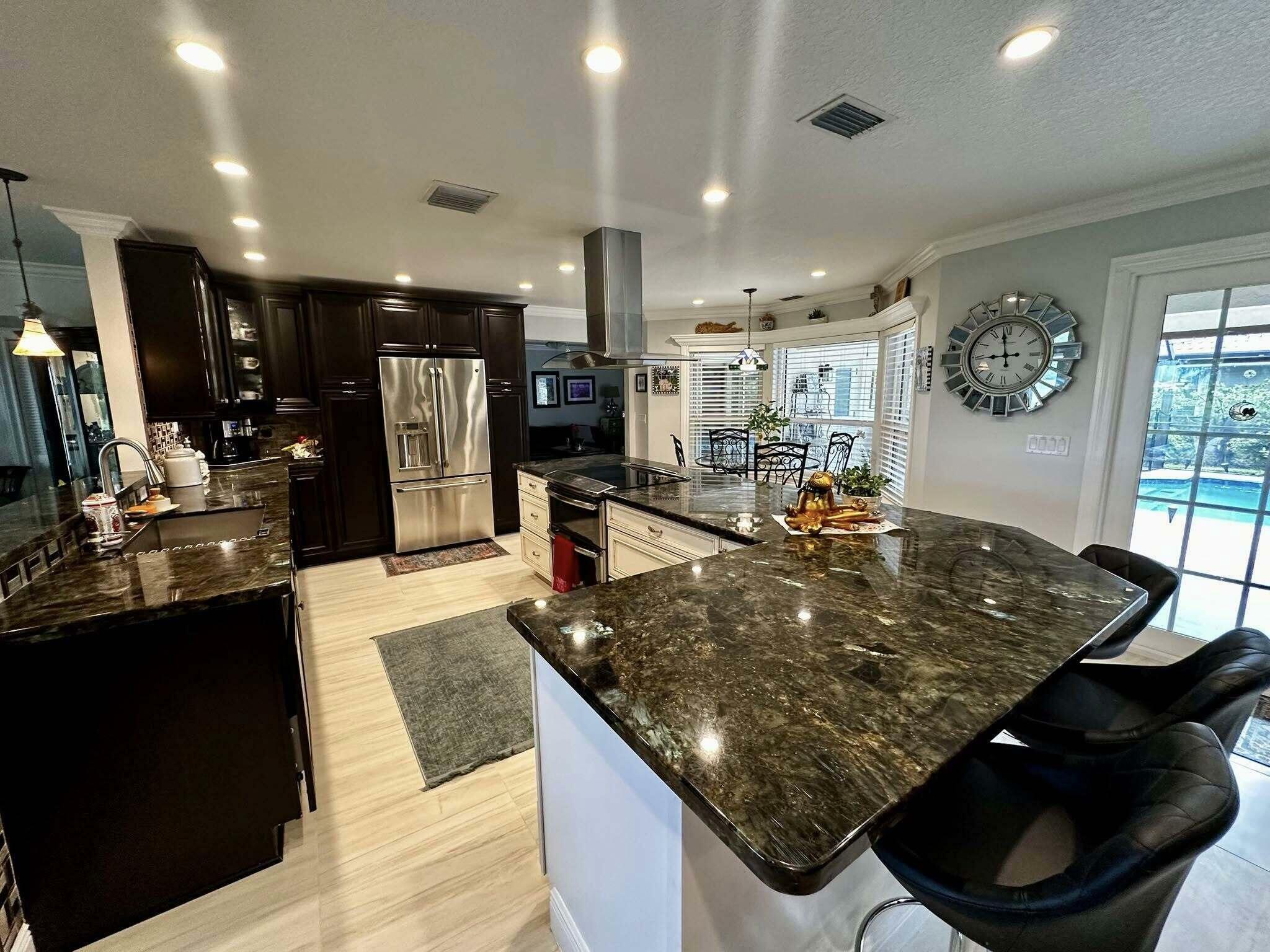 Property Photo:  1 Cuillan Circle  FL 33418 