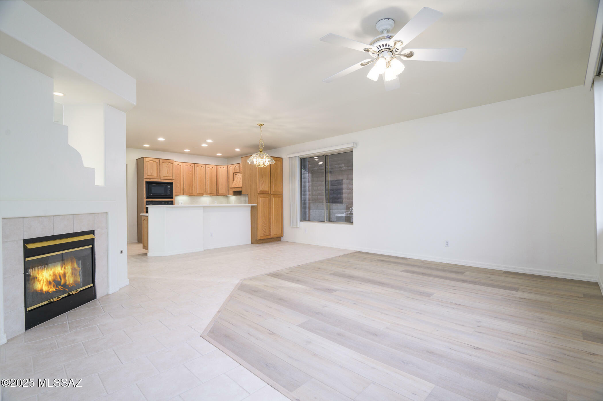 Property Photo: 5304 N Spring View Drive AZ 85749