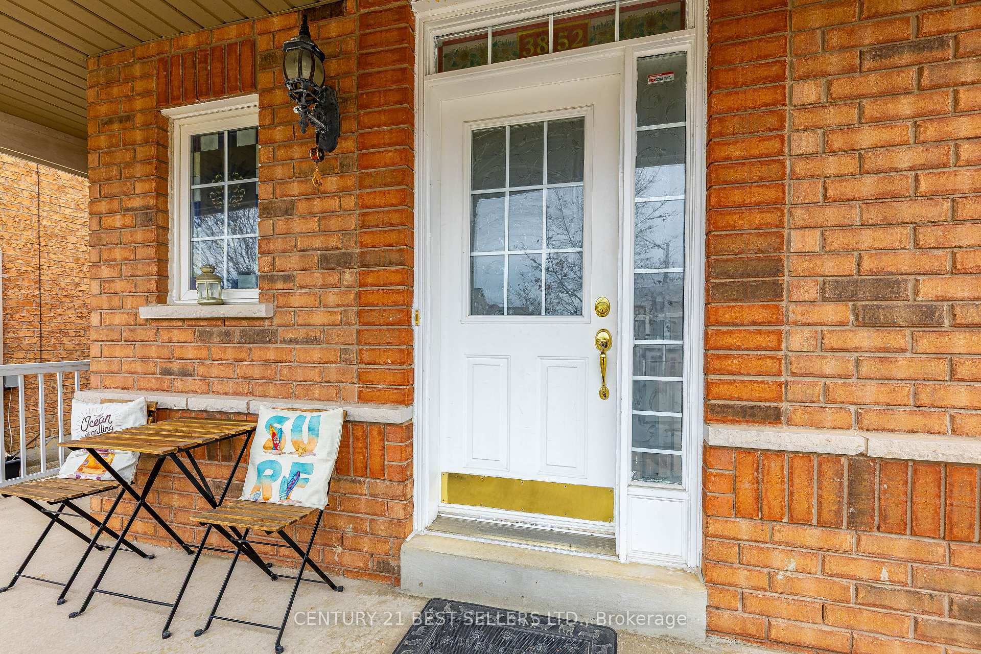 Property Photo: 3852 Oland Drive ON L5M 6M8