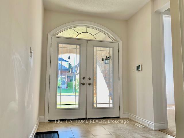Property Photo: 3139 Monarch Drive ON L3V 7X1
