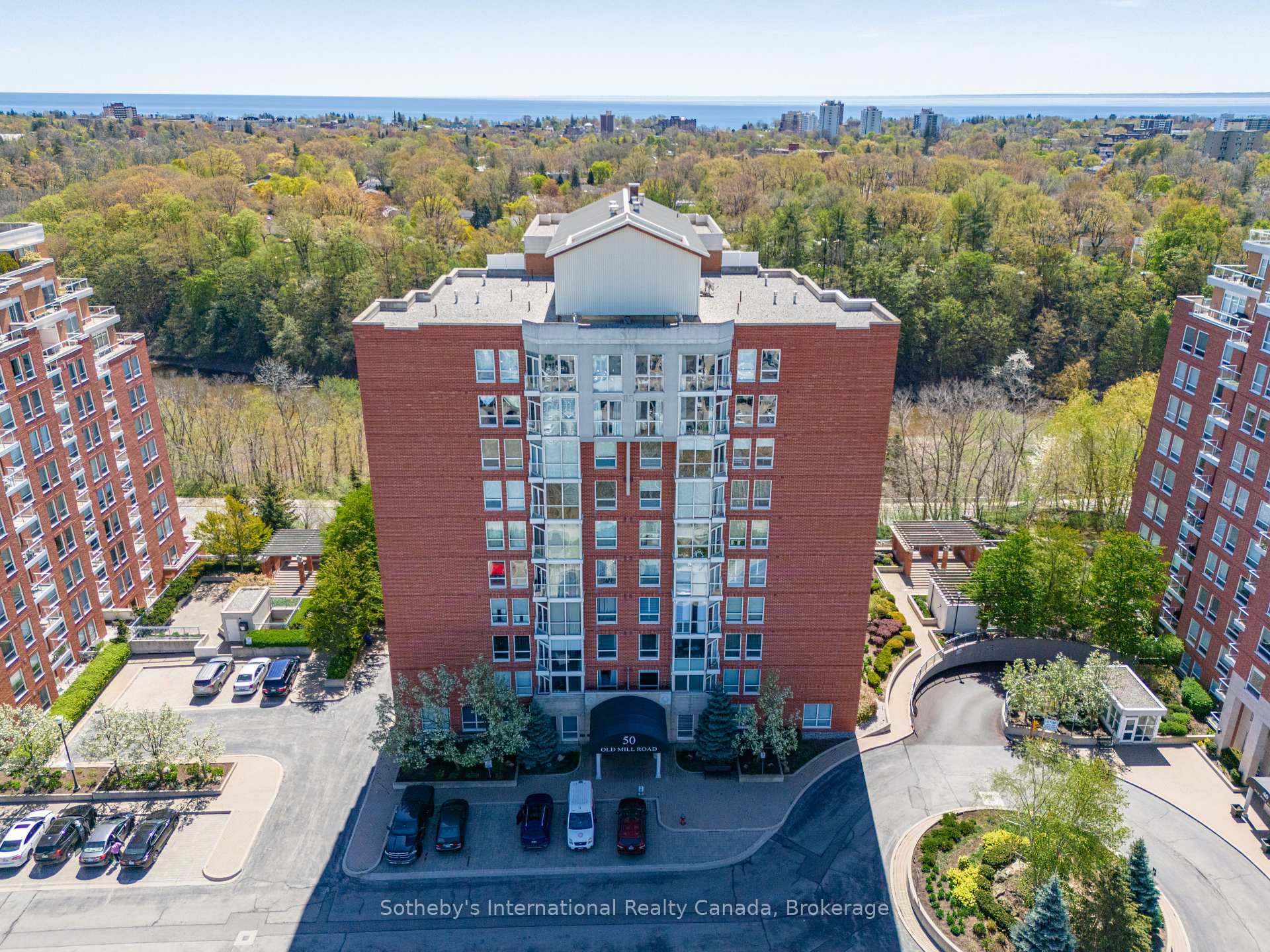 Photo de la propriété:  50 Old Mill Road 105  ON L6J 7W1 