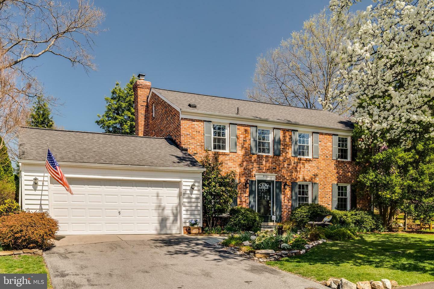 Property Photo: 9301 Gunpowder Place MD 20886