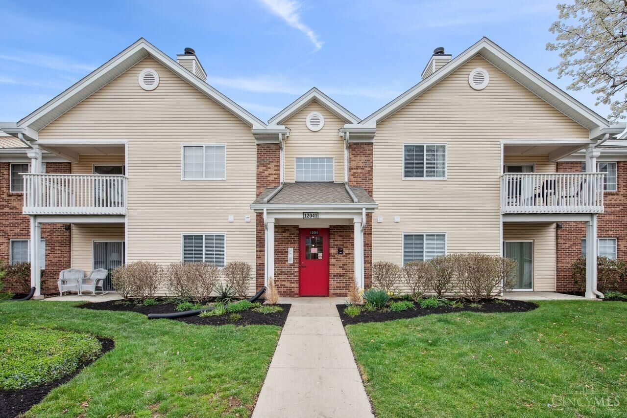 Property Photo:  12041 Carrington Lane  OH 45140 