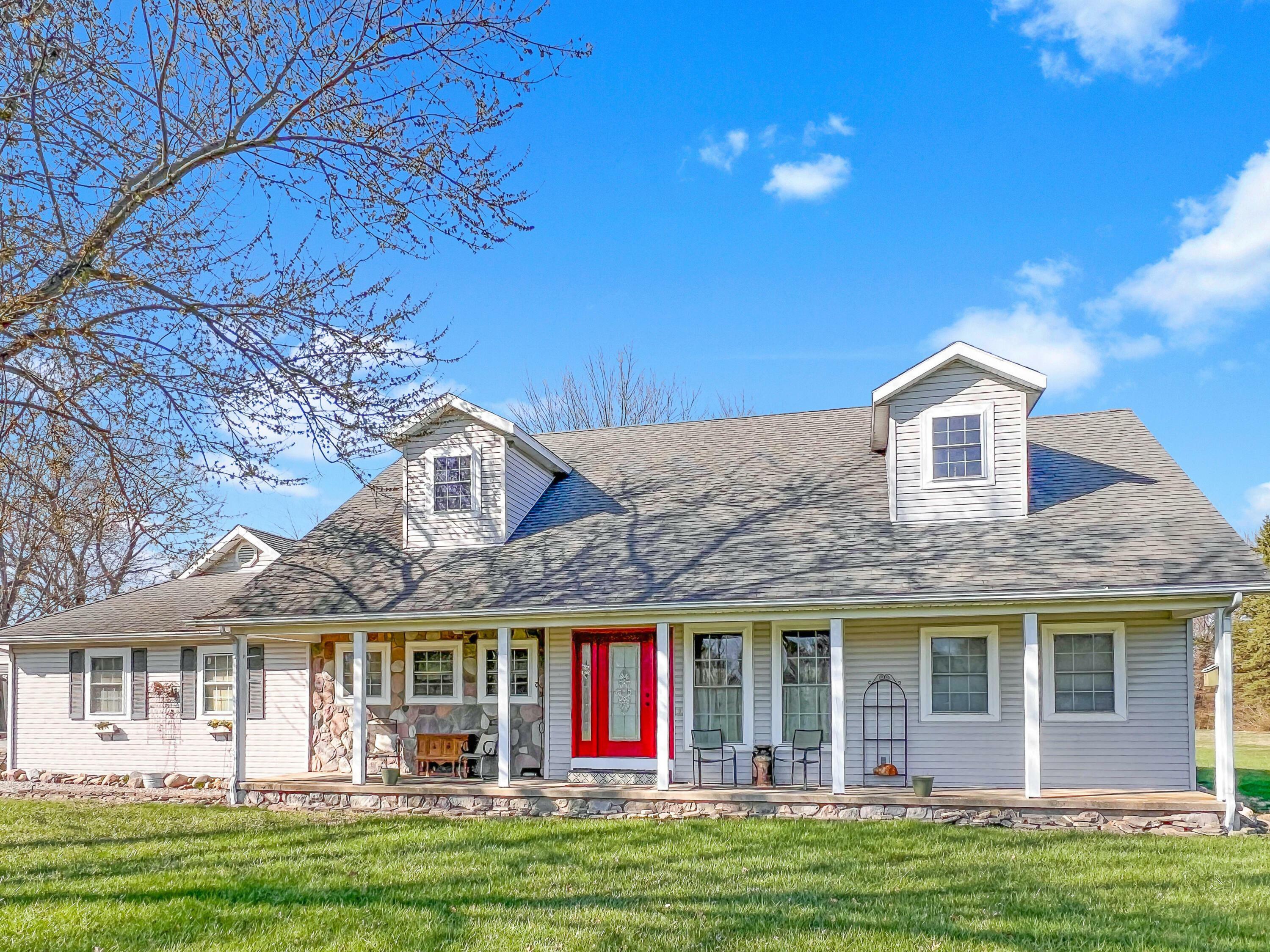 Property Photo: 2837 State Route 529 OH 43315