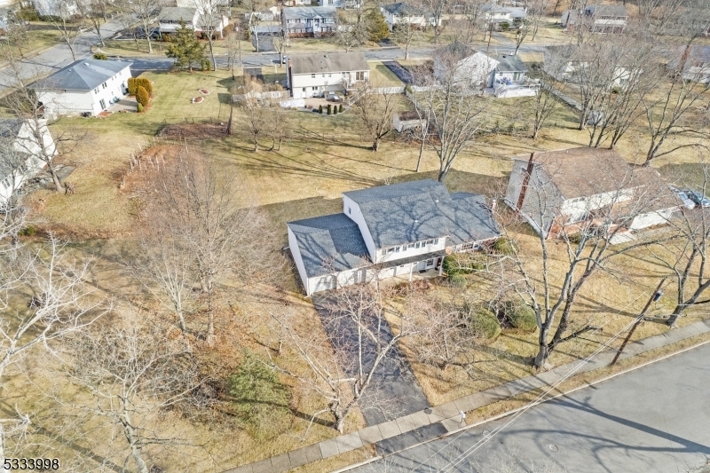 Property Photo: 25 Sandalwood Dr NJ 07054