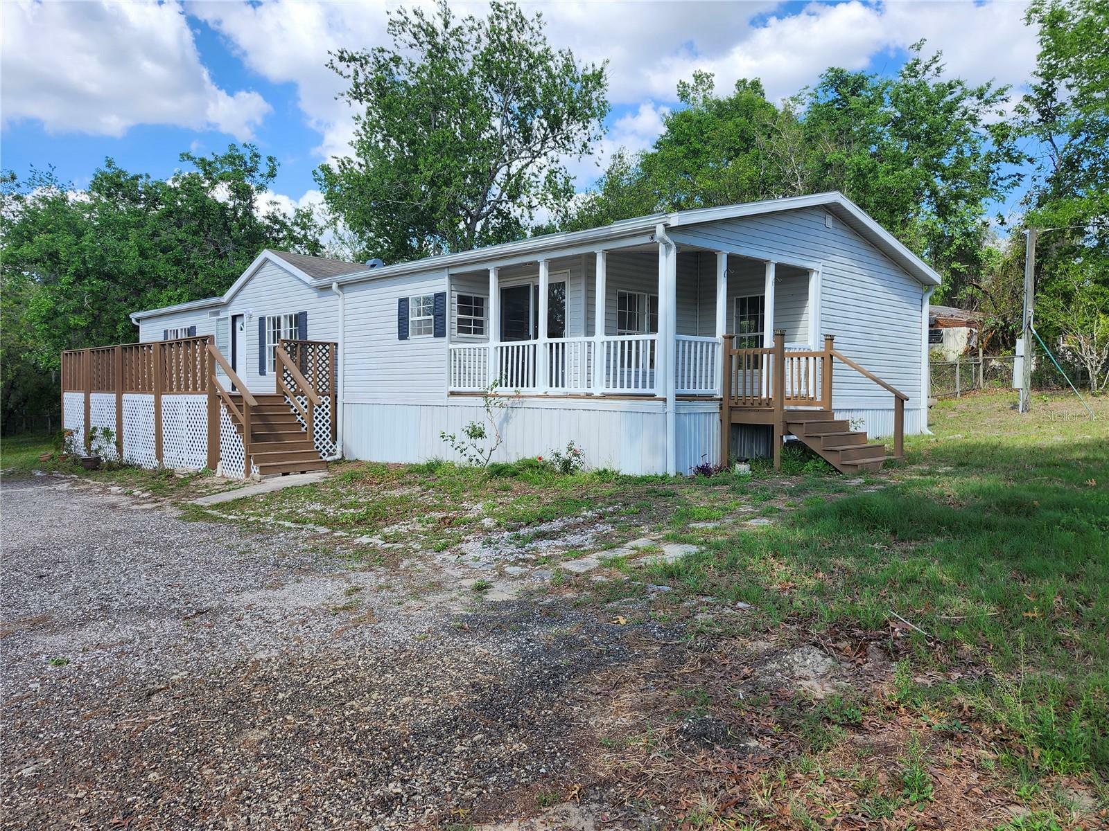 Property Photo: 16749 Bosley Drive FL 34610