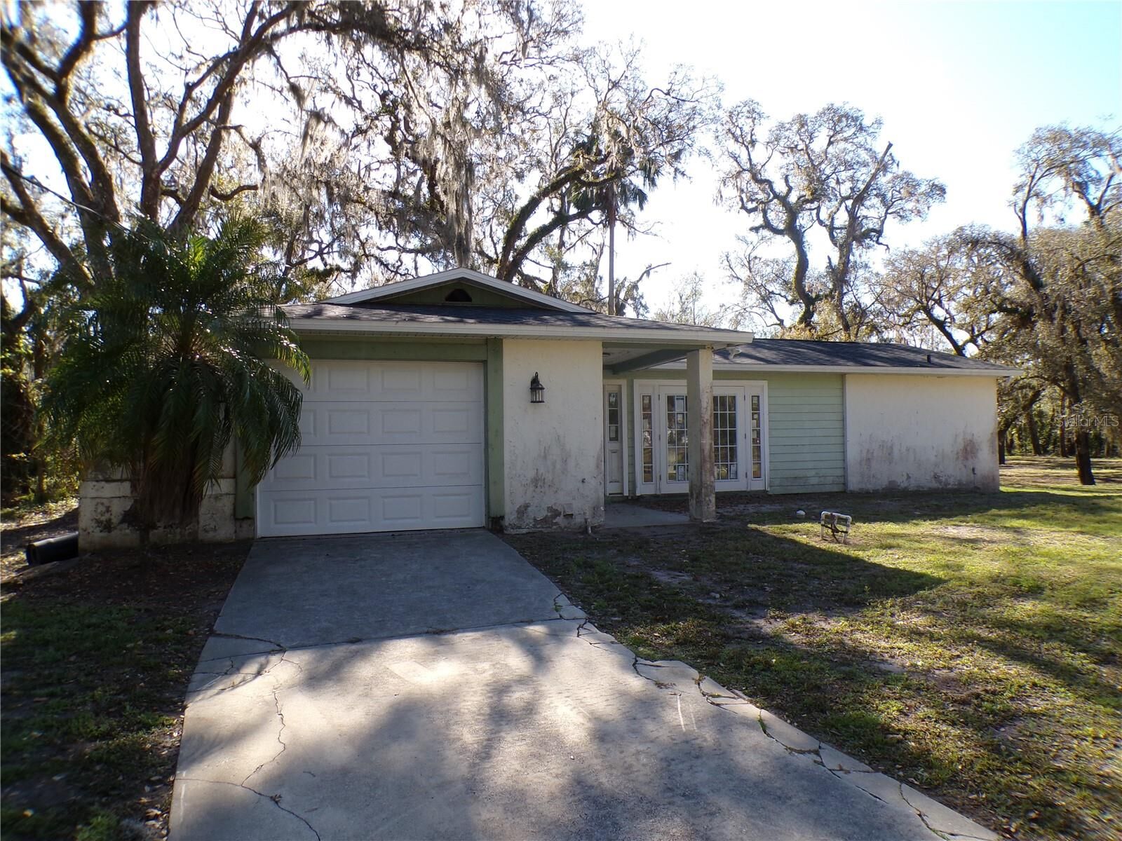 Property Photo:  4405 Coconut Cove Place  FL 33596 