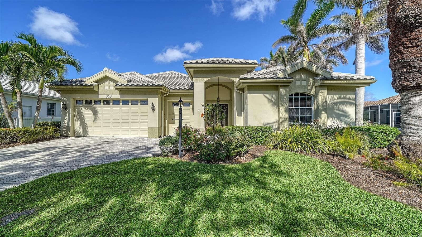 Property Photo: 525 Cheval Drive FL 34292