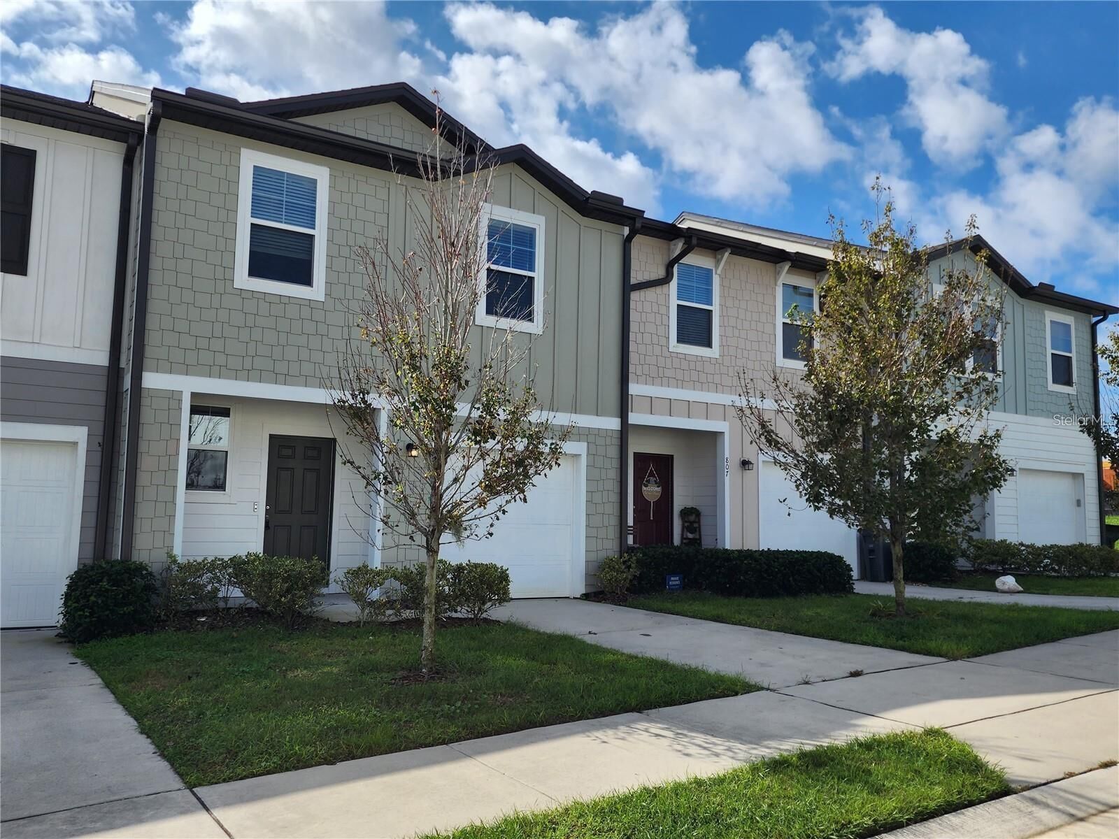 Property Photo:  811 Grandin Street  FL 33837 