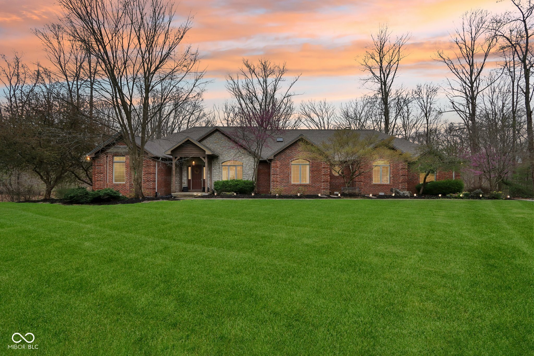 Property Photo: 5634 Normandie Court IN 47401